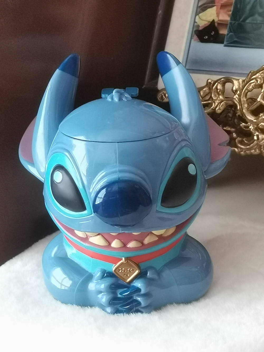 Disney On Ice Lilo & Stitch 3D Plastic Shave Ice Mug with Pink Ear Accents